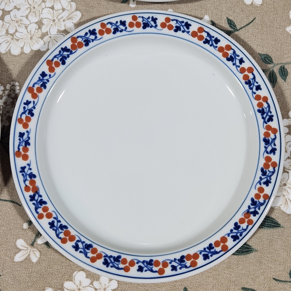Dansk Bistro Kronborg Red Berries & Leaves Bread Plates Vintage Dansk NR Japan - Picture 7 of 10